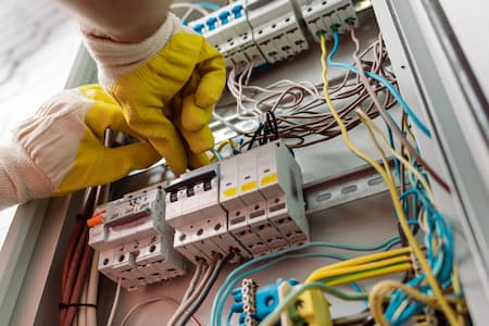 Commercial Electrical Services Thumbnail